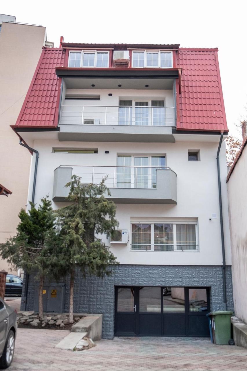 Casa Gabriela Hotel Bucureşti Exterior foto